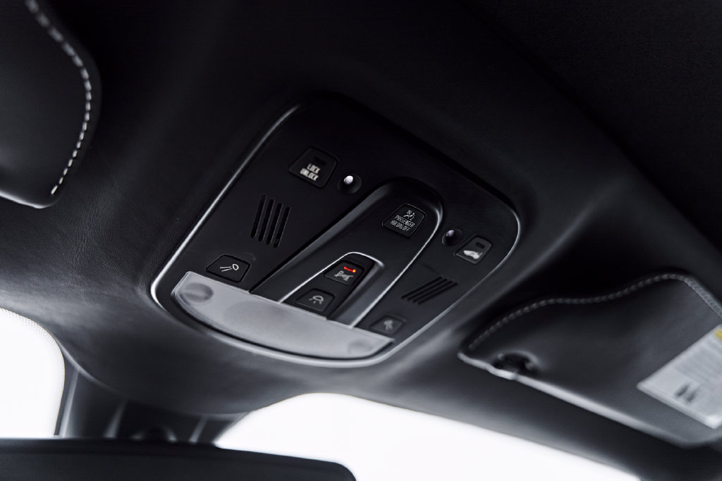 Used 2015 Ferrari F12 Berlinetta RWD image 77