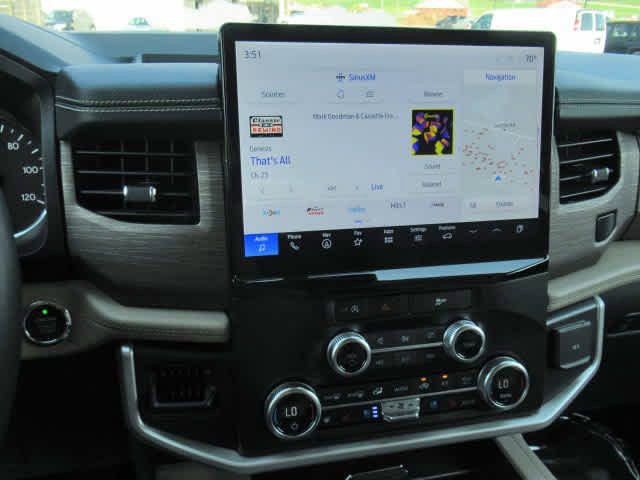 Used 2024 Ford Expedition Limited image 24