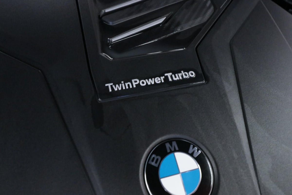 Used 2025 BMW 840i xDrive Coupe w/ M Sport Professional Package AWD/4WD image 6