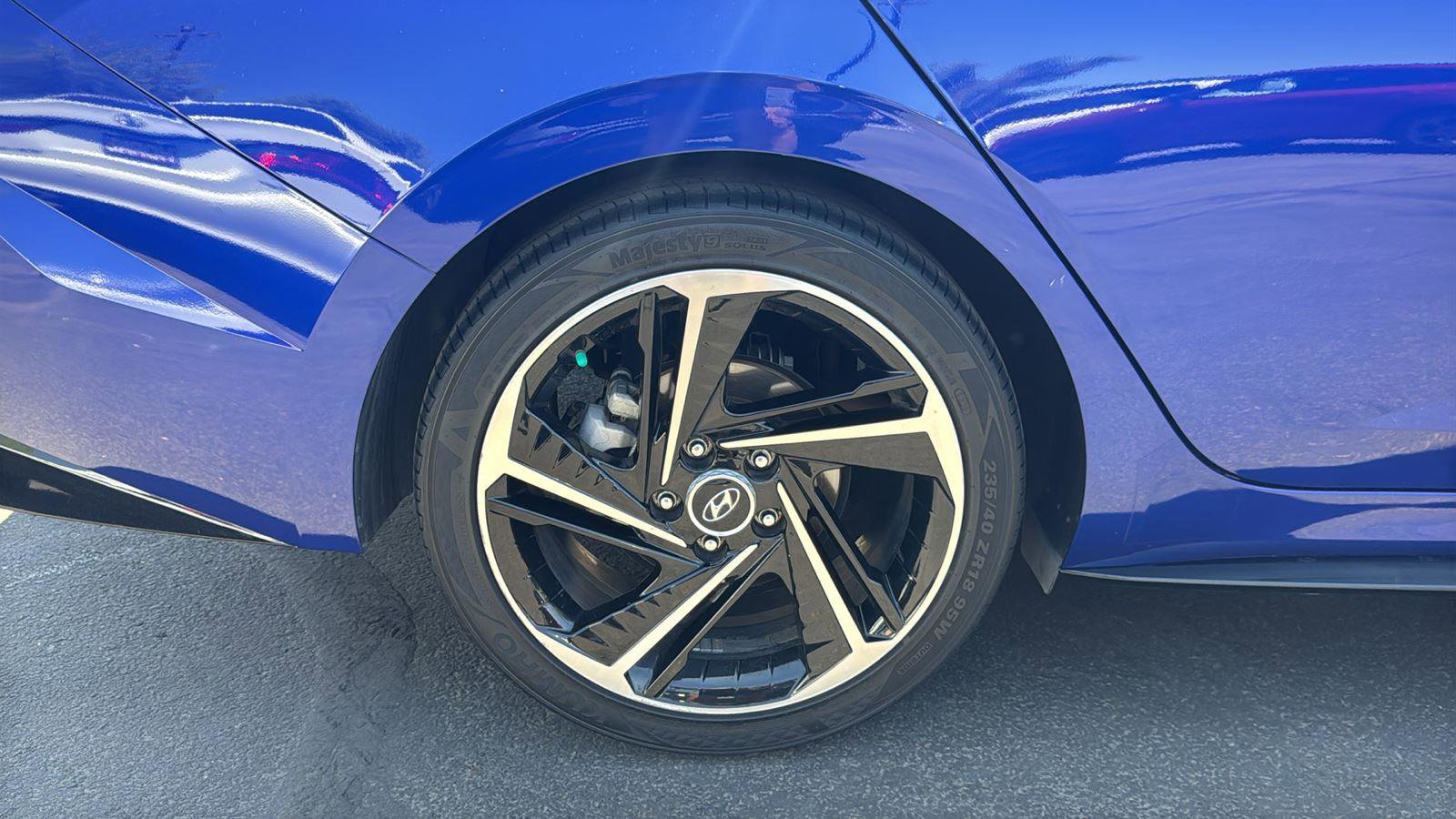 Used 2021 Hyundai Elantra N Line FWD image 6