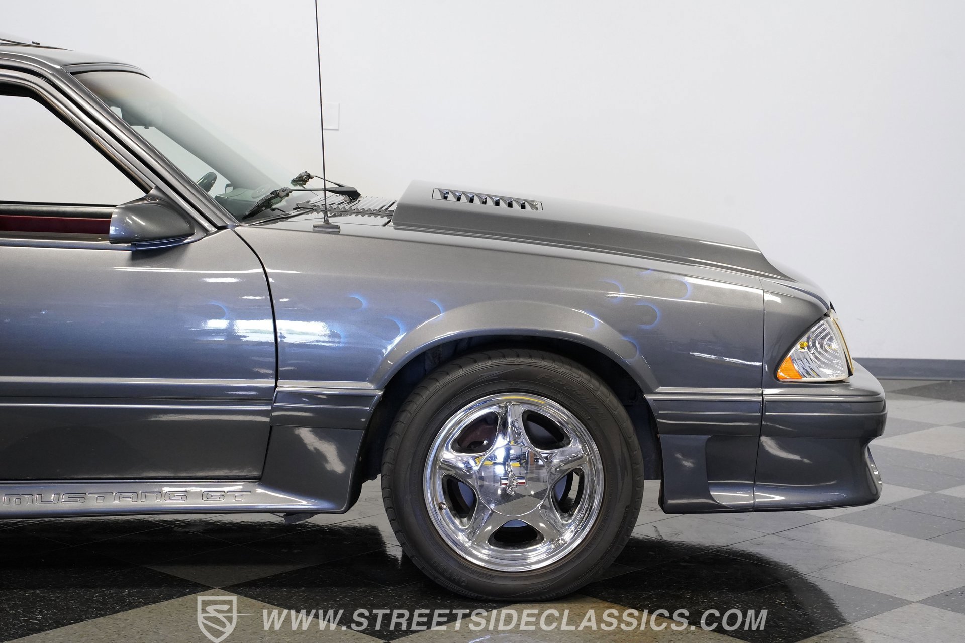 Used 1987 Ford Mustang GT RWD image 31