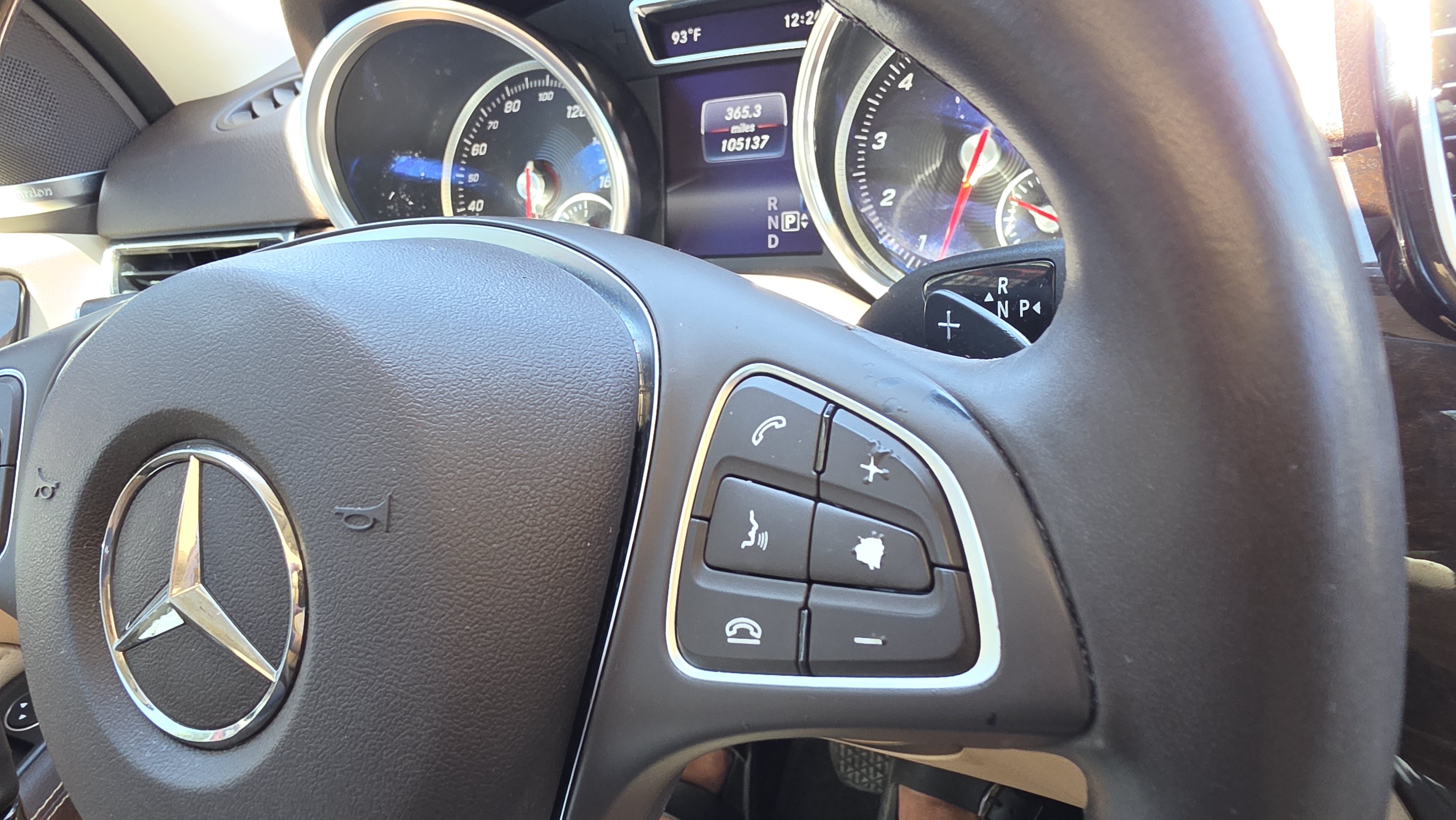 Used 2018 Mercedes-Benz GLE 350 w/ Premium 1 Package image 48