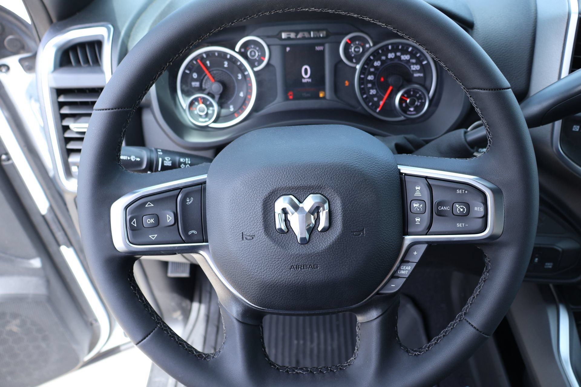 New 2026 RAM 3500 Big Horn AWD/4WD image 3