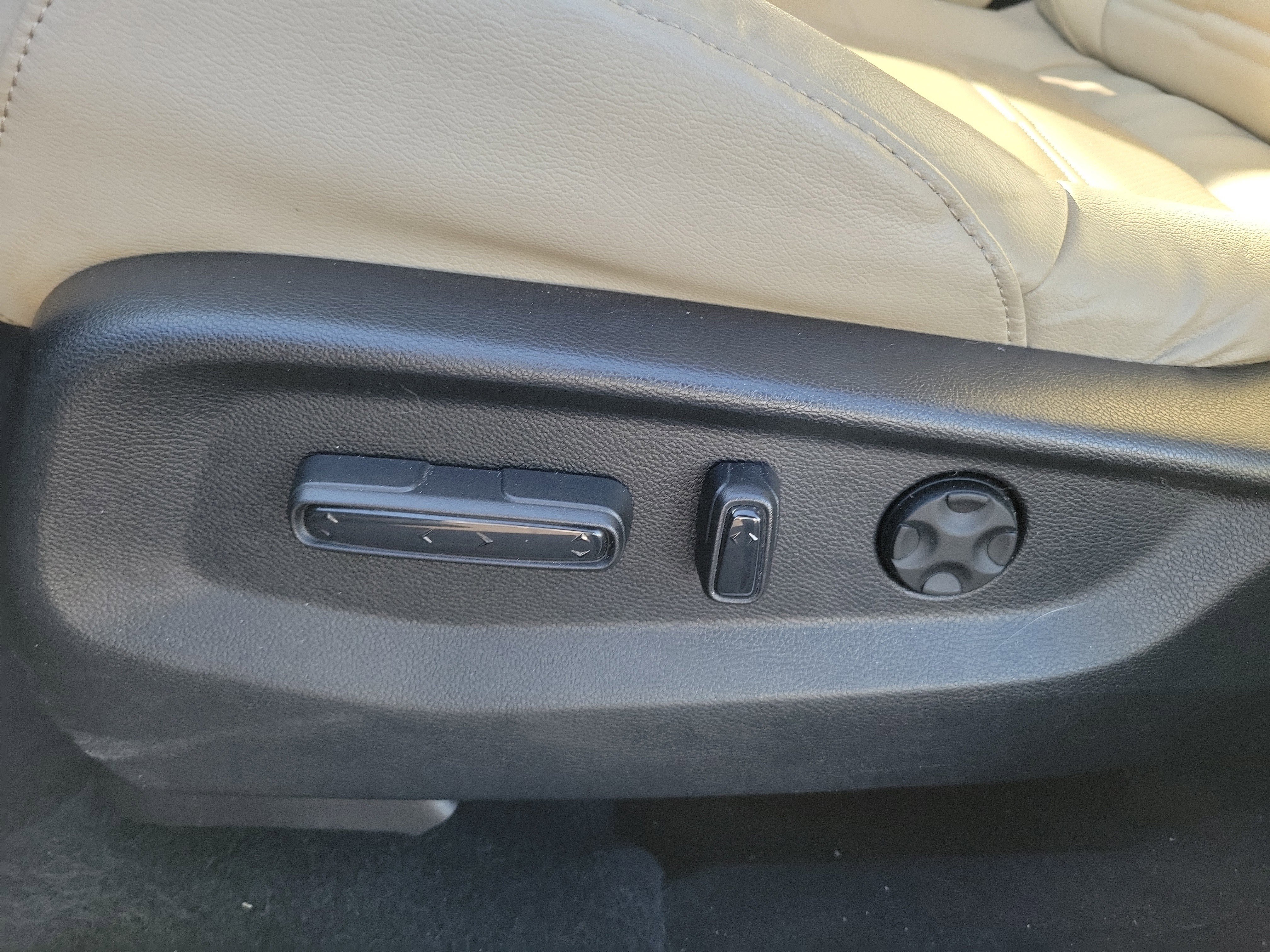 Used 2018 Honda CR-V Touring image 20