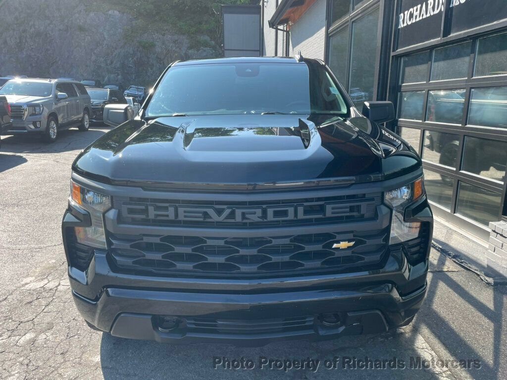 Used 2022 Chevrolet Silverado 1500 Custom AWD/4WD image 4