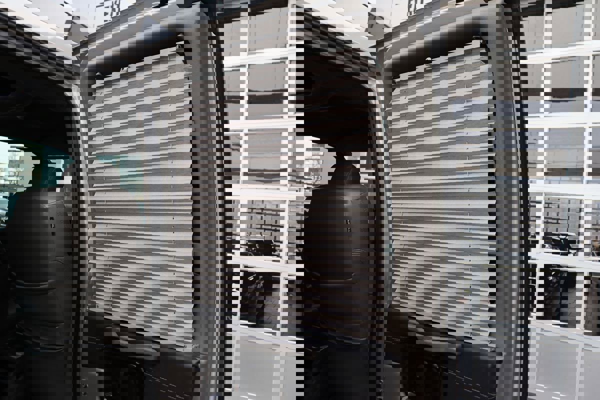 Used 2020 GMC Savana 2500 Extended w/ Enhanced Convenience Package image 49