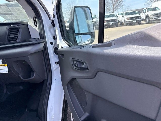 New 2025 Ford Transit 250 Low Roof image 34