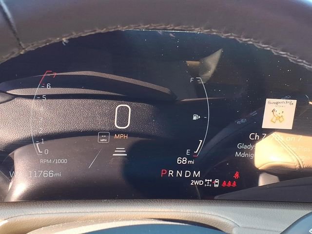 Used 2025 Cadillac XT4 Premium Luxury w/ Technology Package image 16