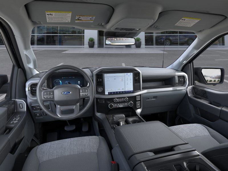 New 2025 Ford F150 Lightning XLT image 9