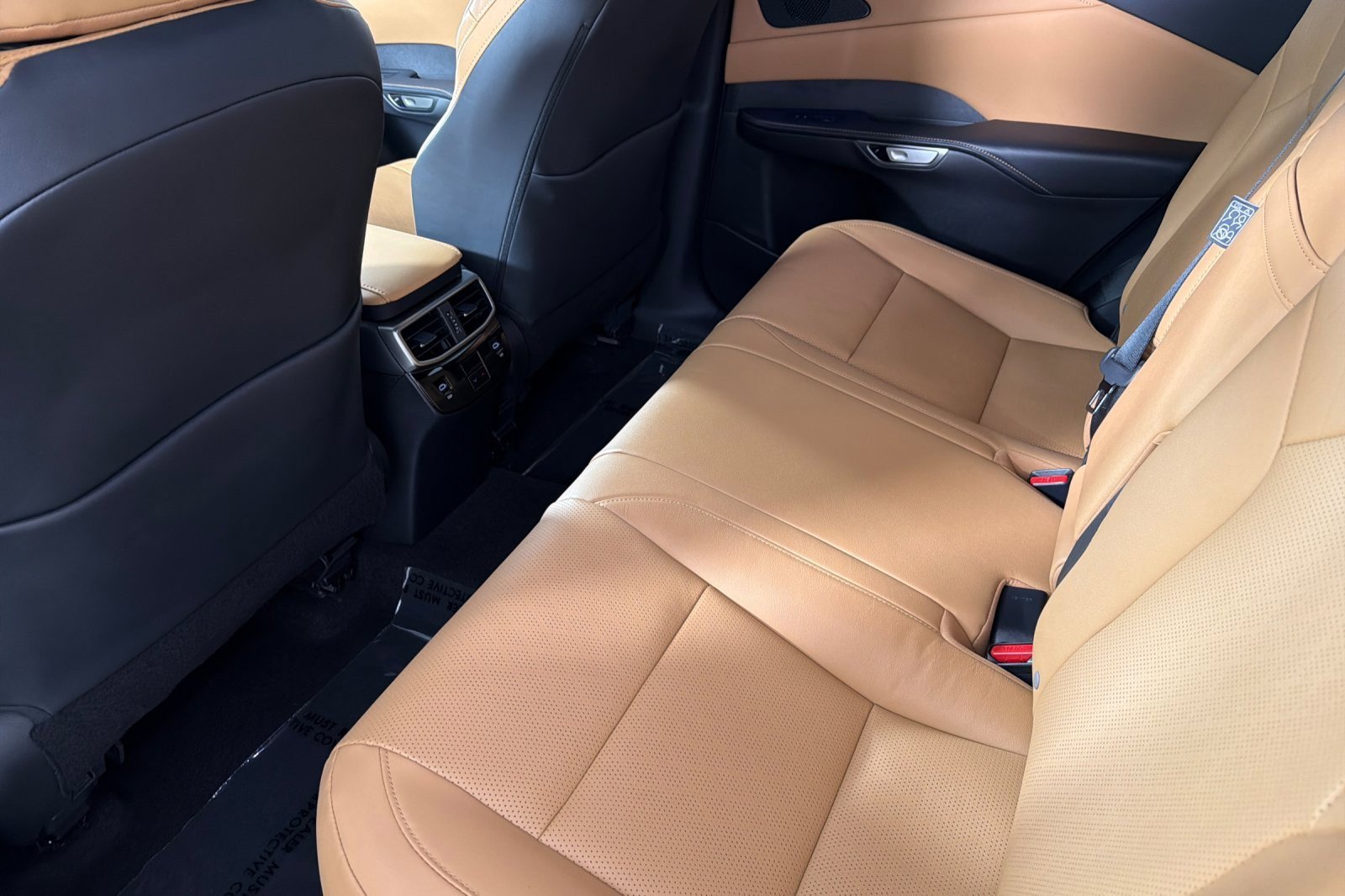 Used 2024 Lexus RX 350 Premium Plus w/ Convenience Package image 11