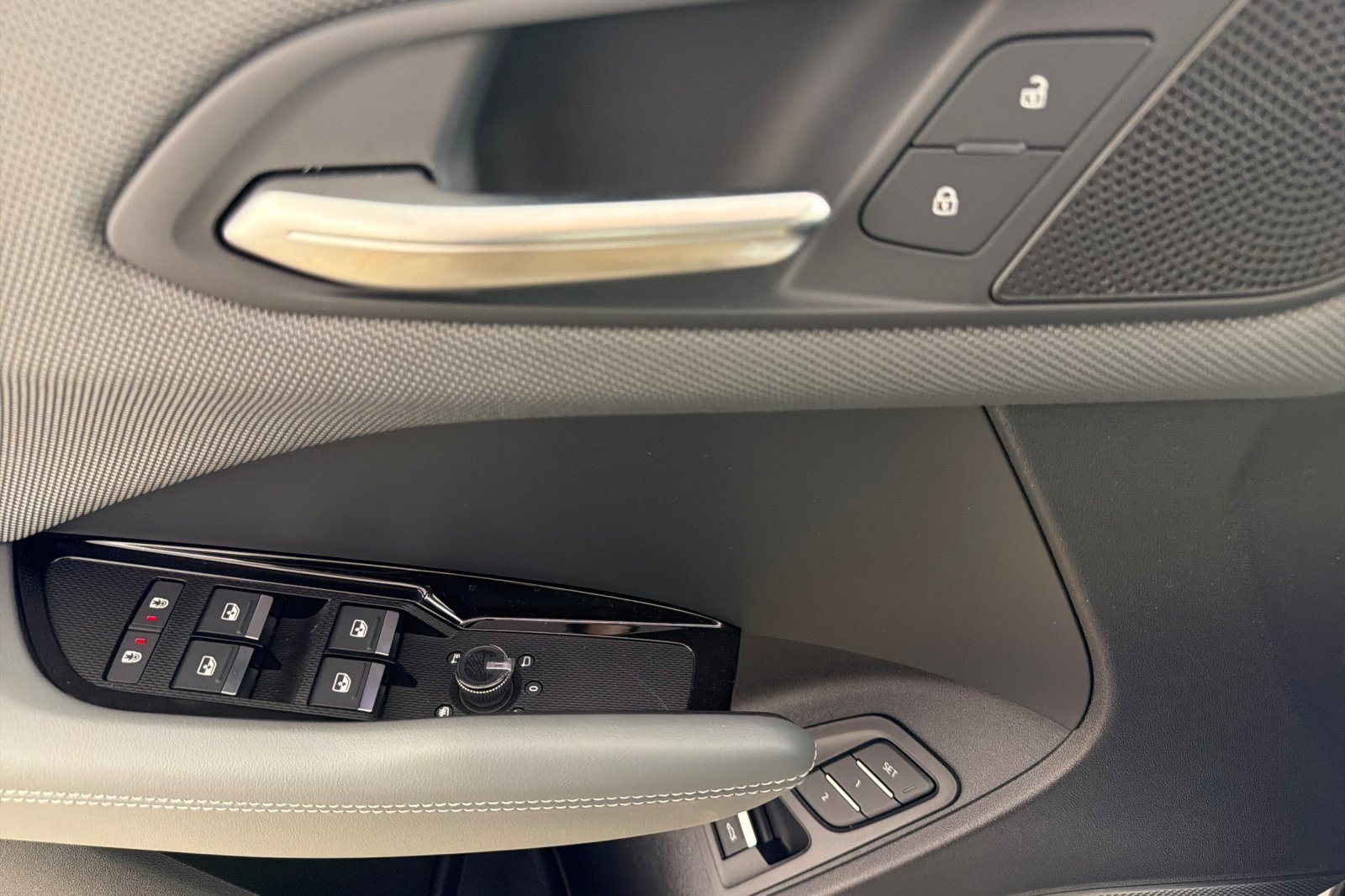 New 2026 Audi Q3 quattro 2.0T image 10