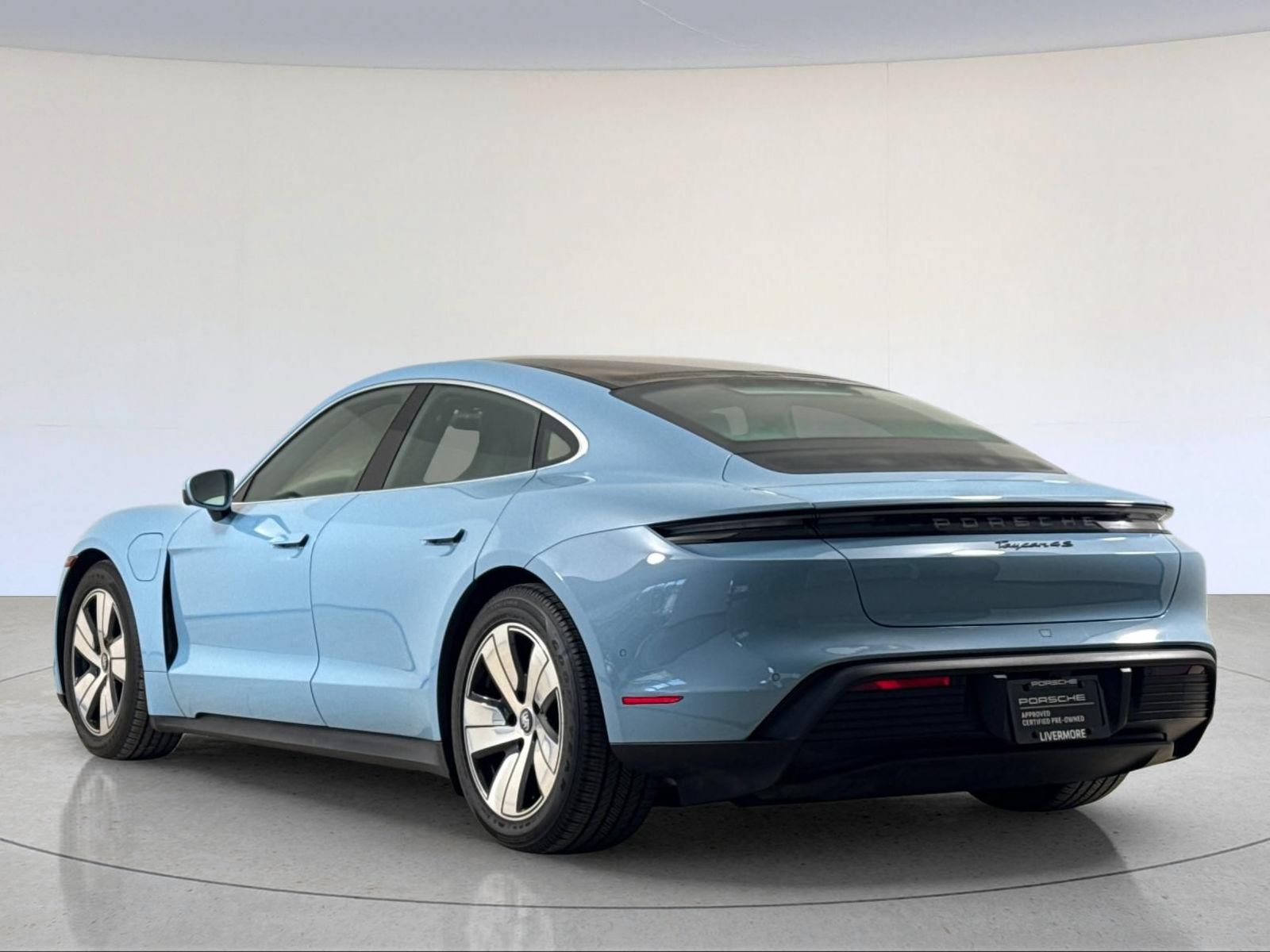 Certified 2024 Porsche Taycan 4S w/ Premium Package AWD/4WD image 3