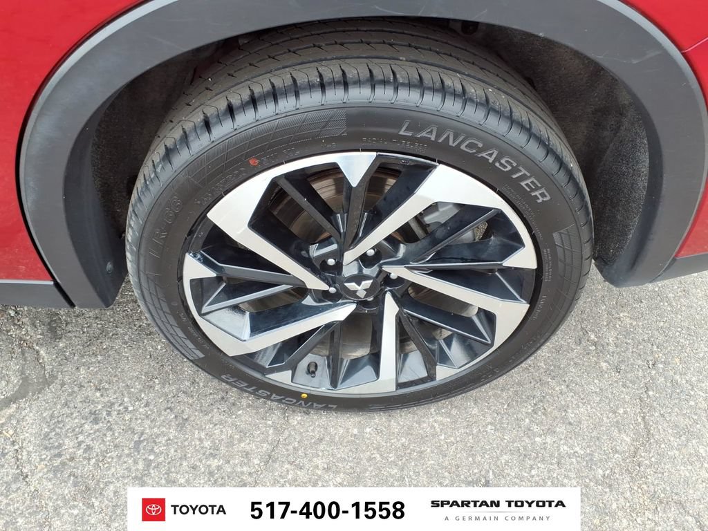 Used 2024 Mitsubishi Outlander SE FWD image 10