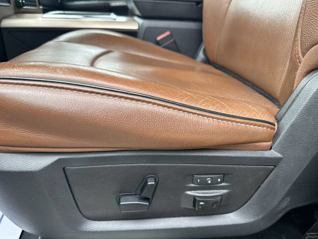 Used 2015 RAM 2500 Longhorn AWD/4WD image 16