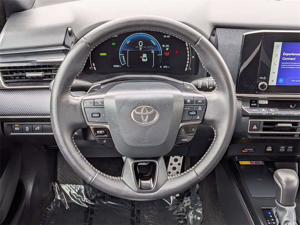 Used 2025 Toyota Camry LE image 22