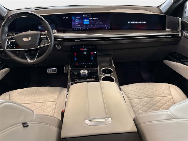 Used 2025 Cadillac Escalade V image 18