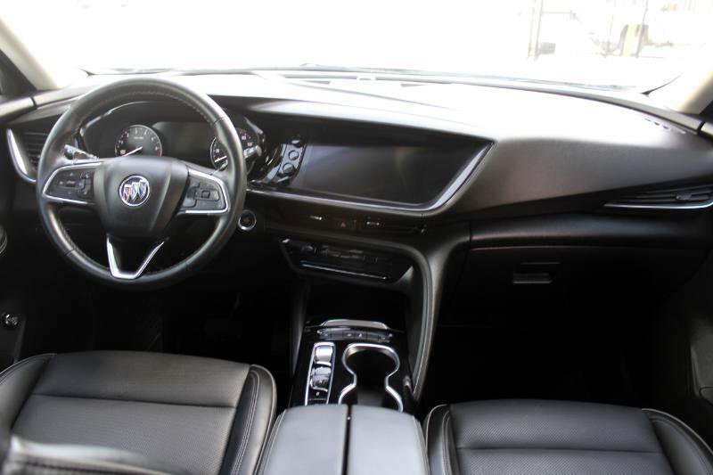 Used 2023 Buick Envision Essence image 18