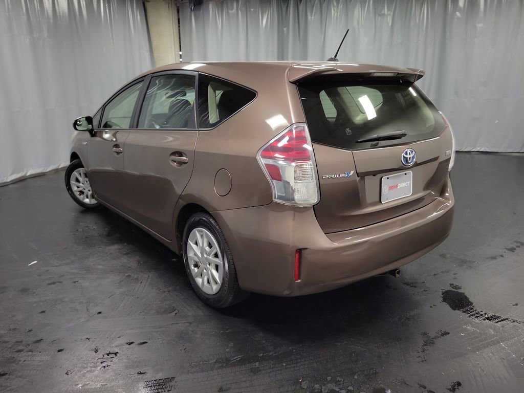 Used 2015 Toyota Prius V Two image 6