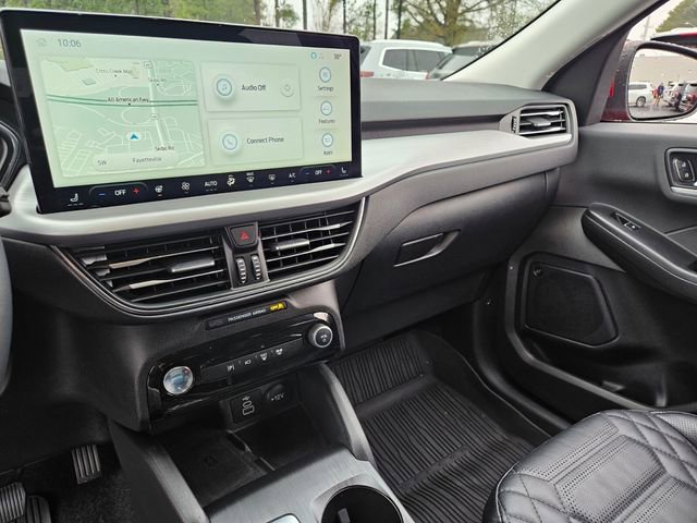 Used 2024 Ford Escape SE w/ PHEV Premium Package image 20