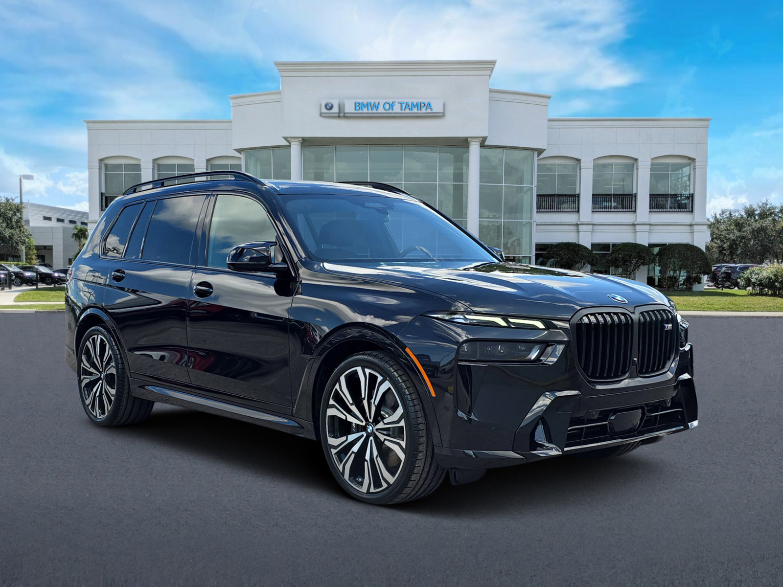 New 2026 BMW X7 M60i