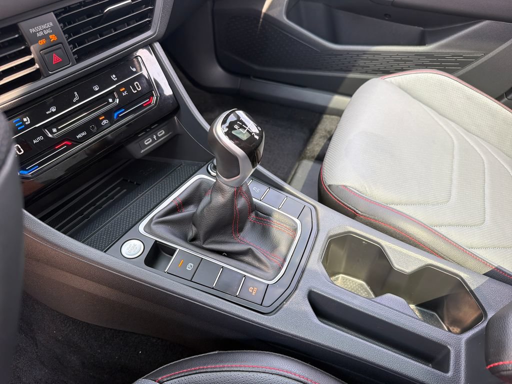 Certified 2025 Volkswagen Jetta GLI Autobahn FWD image 18