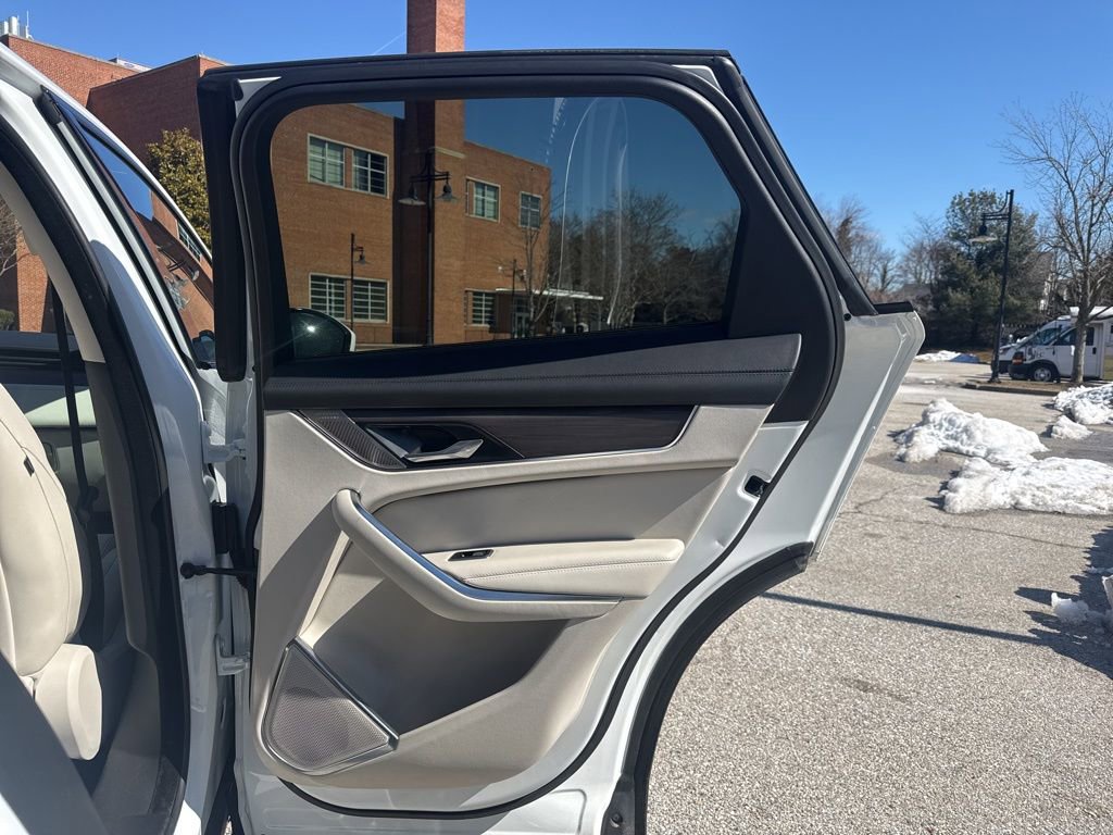 Used 2021 Jaguar F-PACE S image 29