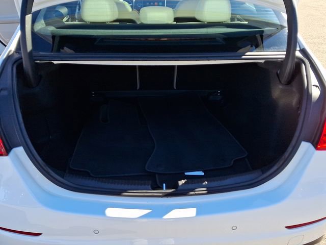 Used 2025 Mercedes-Benz C 300 4MATIC Sedan image 33