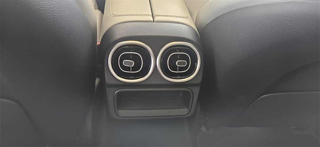 Used 2022 Mercedes-Benz C 300 Sedan image 22