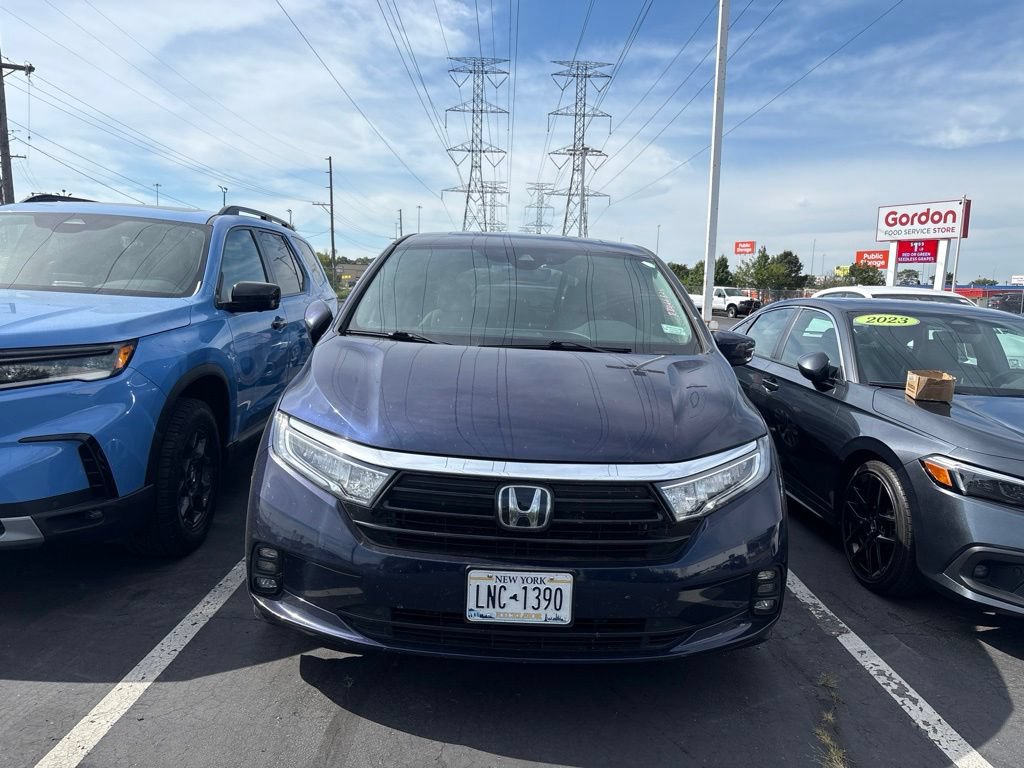 Used 2024 Honda Odyssey EX-L image 2