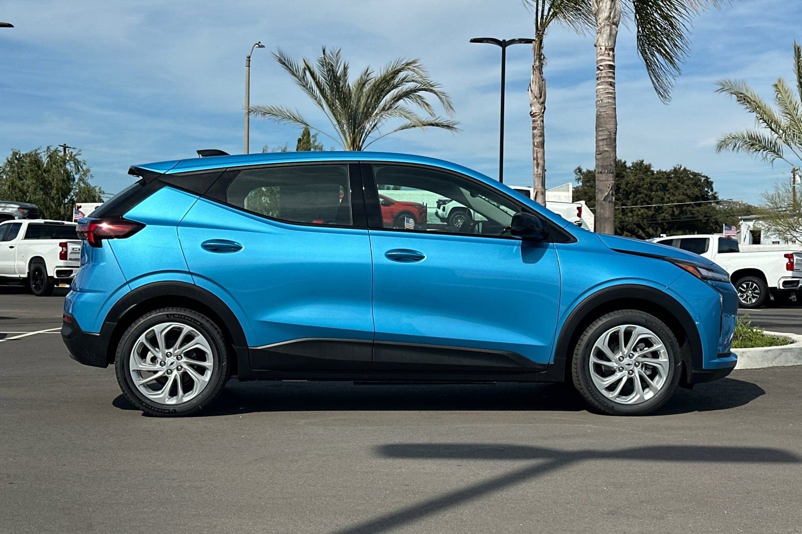 New 2027 Chevrolet Bolt LT w/ Comfort Package image 3