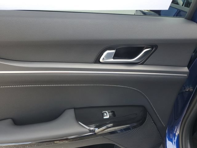 Certified 2025 Kia K5 GT-Line FWD image 9