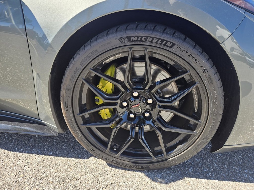 Used 2023 Chevrolet Corvette Z06 w/ Battery Protection Package image 13