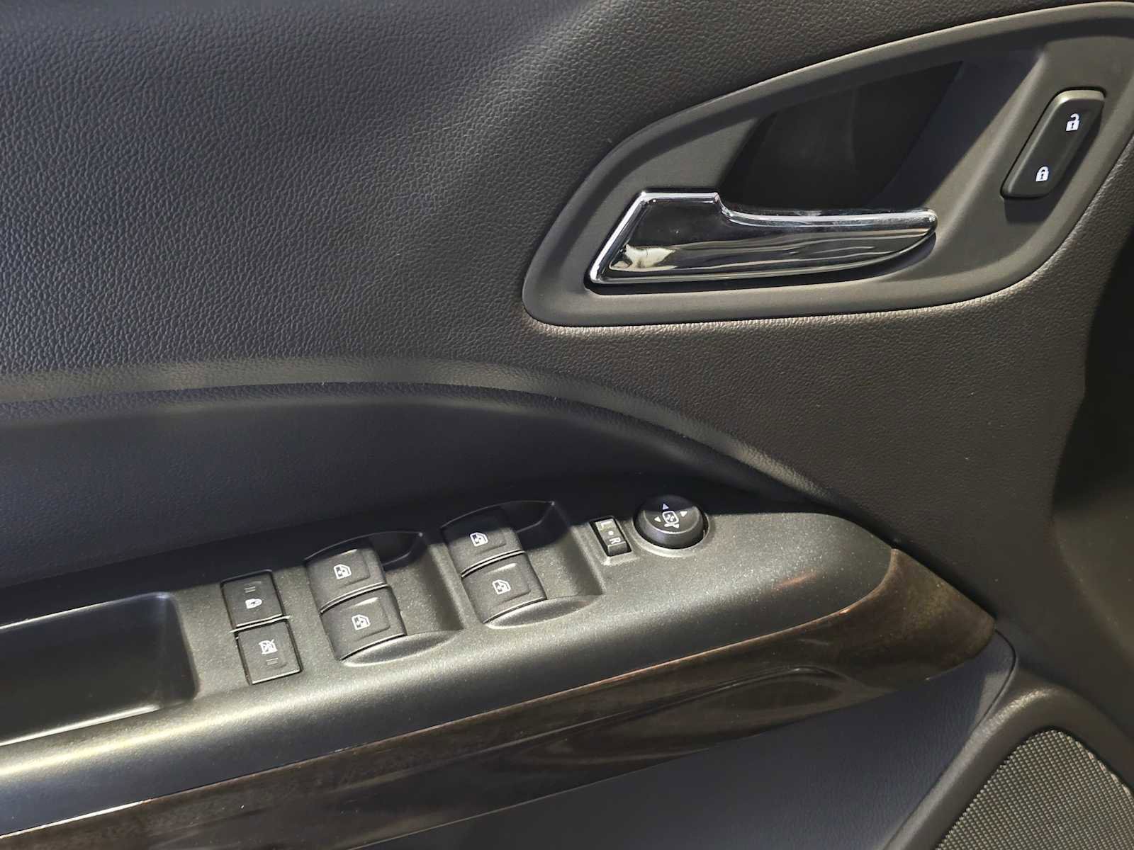 Used 2016 GMC Canyon SLT w/ Driver Alert Package image 22