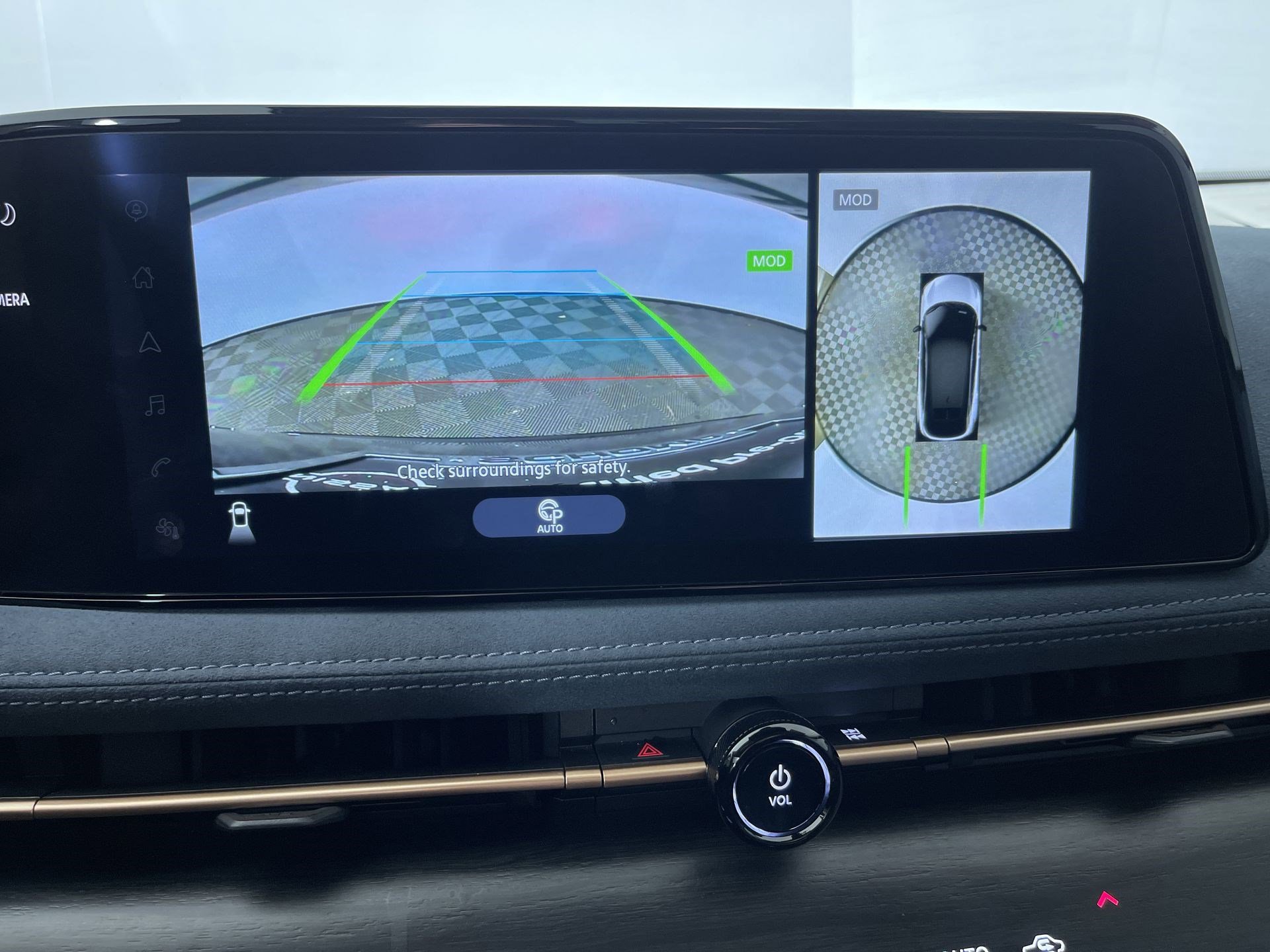 Certified 2024 Nissan Ariya AWD image 19