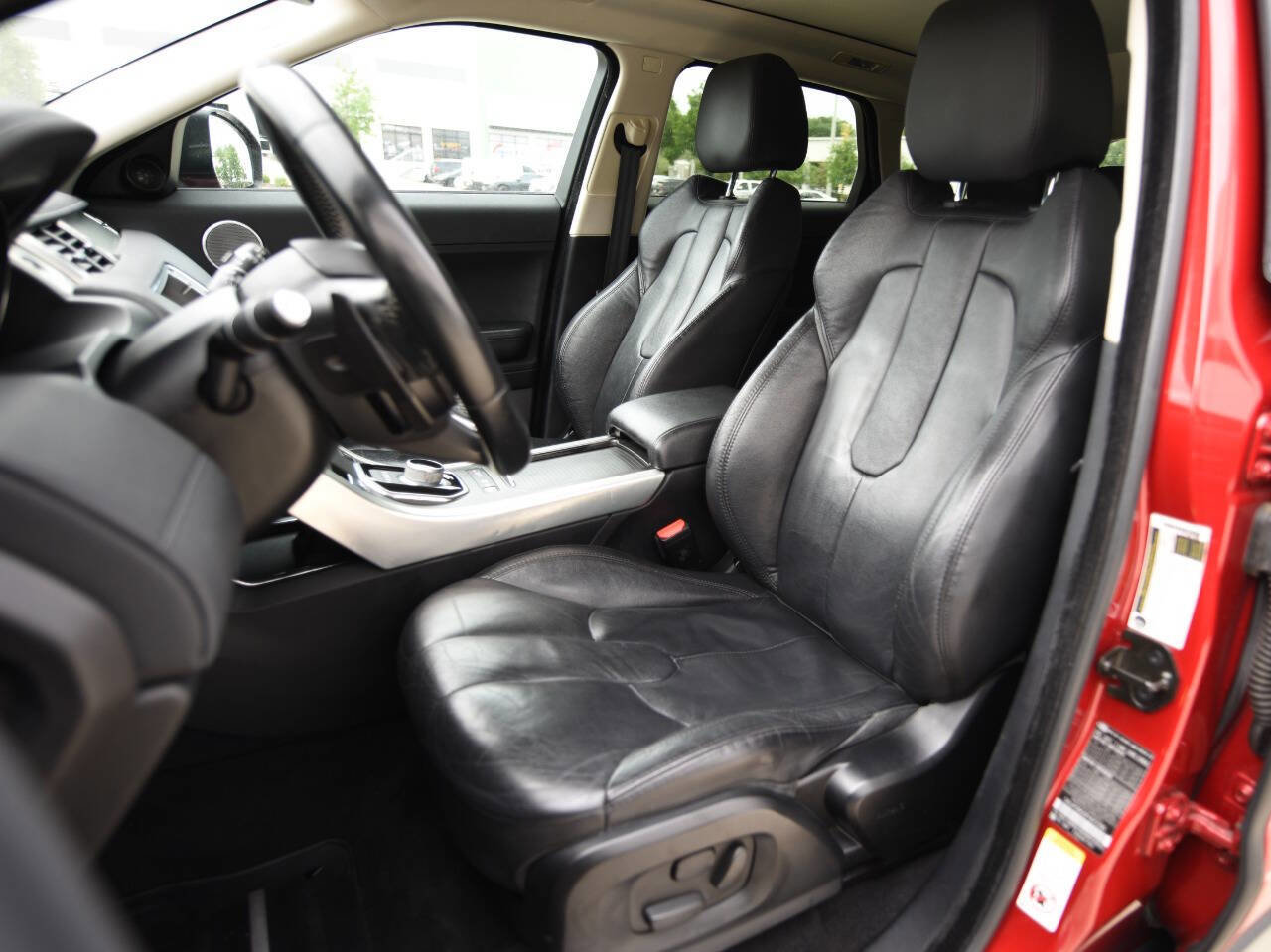 Used 2015 Land Rover Range Rover Evoque Pure Plus AWD/4WD image 13