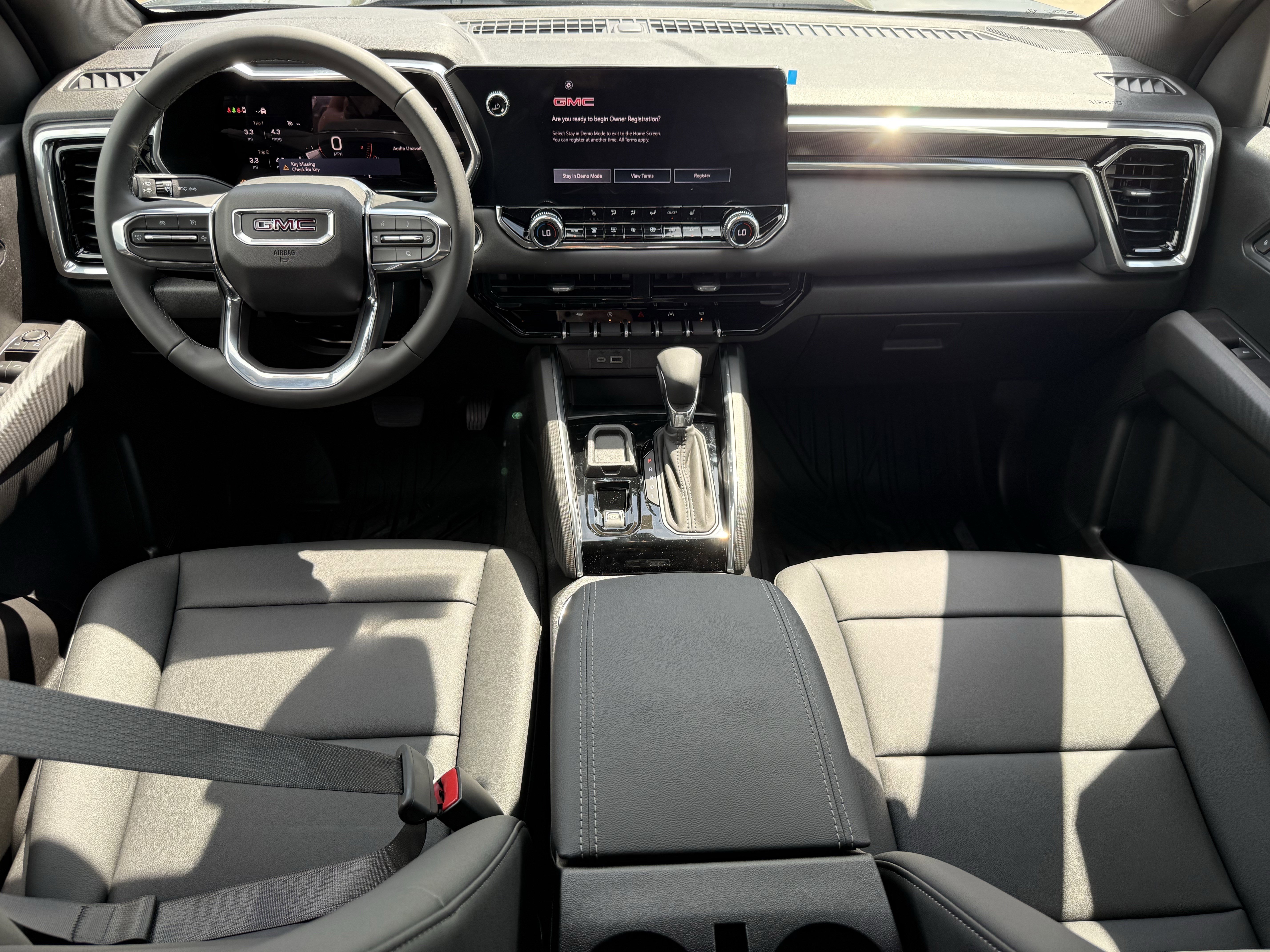 New 2026 GMC Canyon Elevation w/ Convenience Package image 10