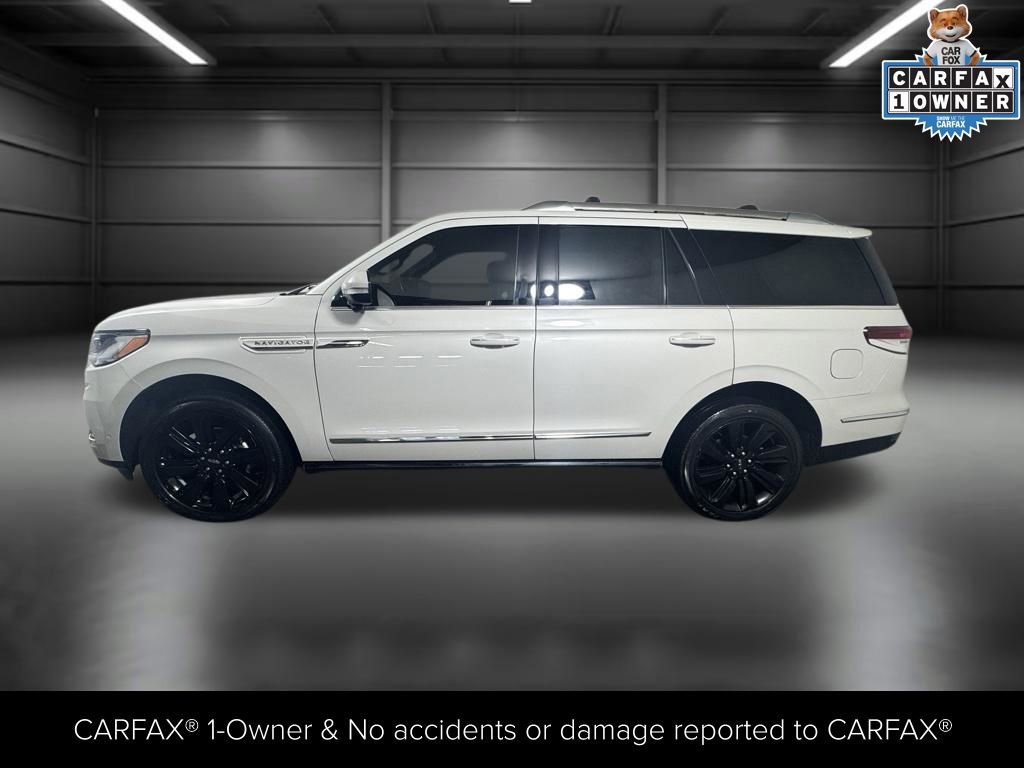 Certified 2022 Lincoln Navigator Reserve image 4