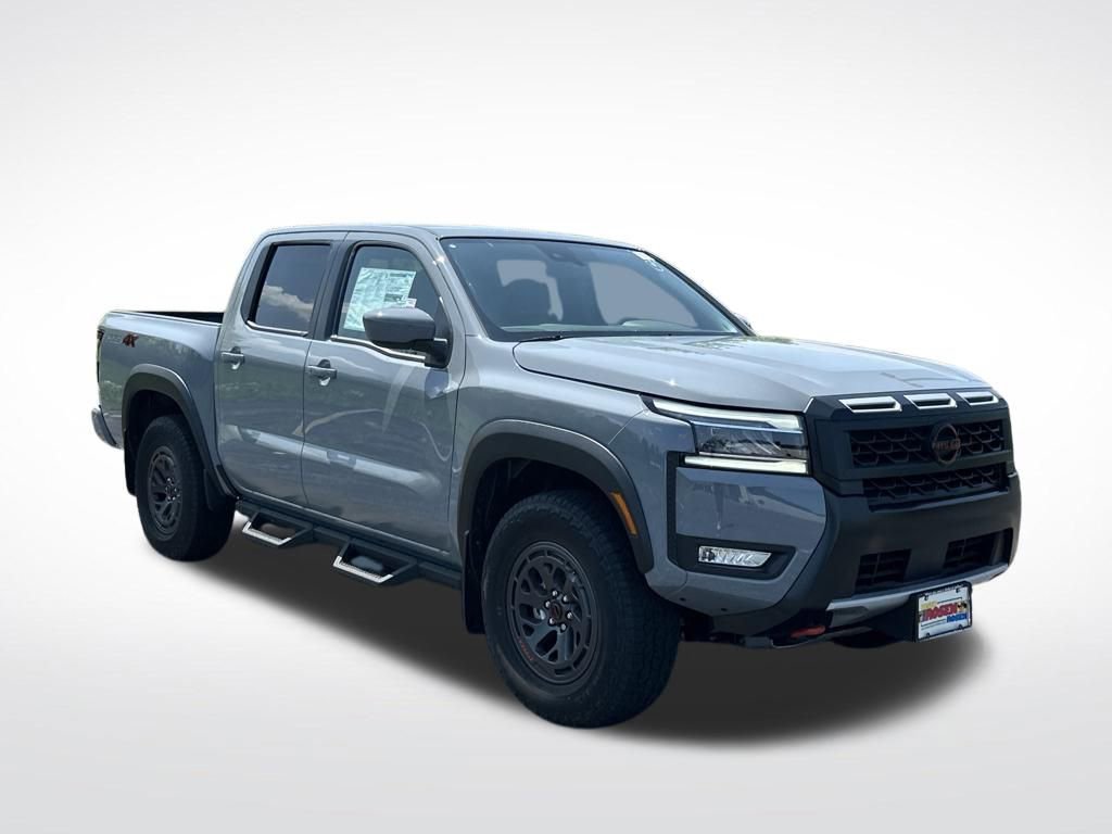 New 2025 Nissan Frontier PRO-4X w/ Tow Package image 7