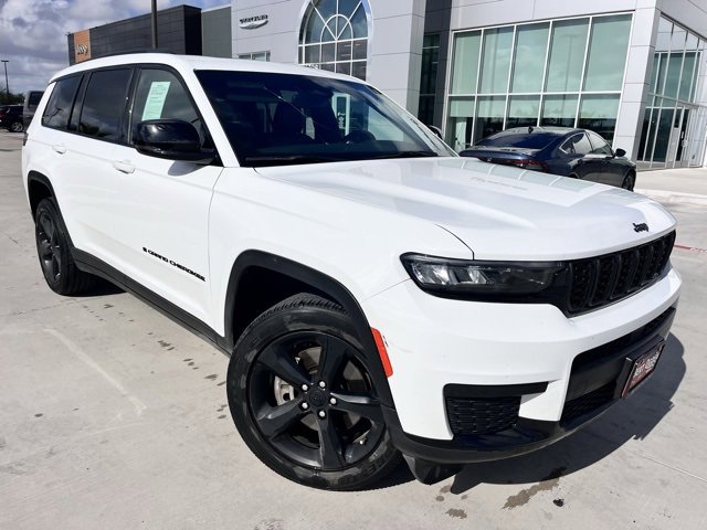 Used 2024 Jeep Grand Cherokee L Altitude image 1