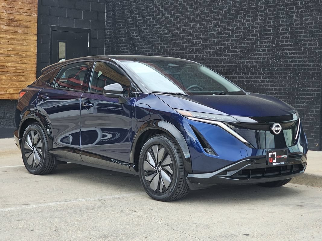 Used 2024 Nissan Ariya AWD image 8