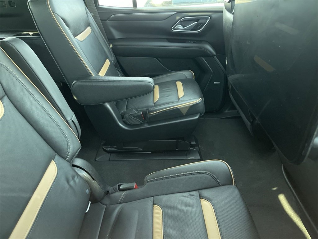 Used 2021 GMC Yukon AT4 w/ AT4 Premium Plus Package image 12