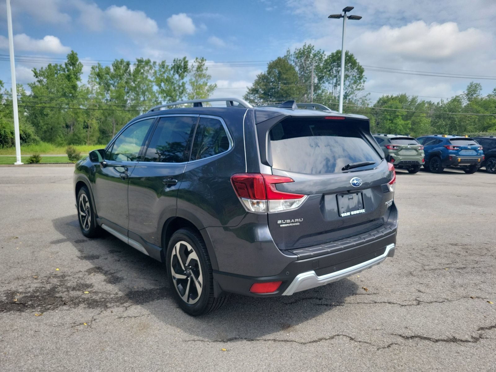 Certified 2023 Subaru Forester Touring AWD/4WD image 3