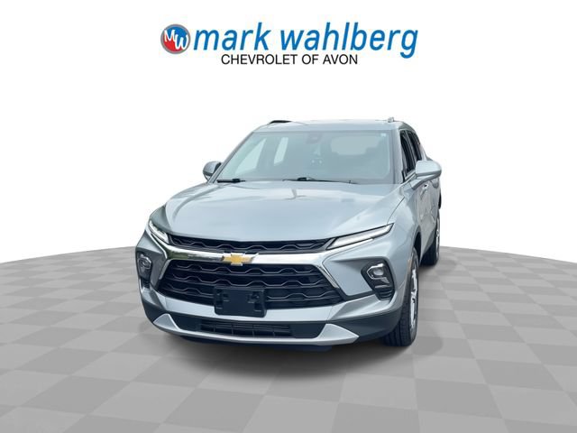 Certified 2024 Chevrolet Blazer LT w/ Convenience Package AWD/4WD image 3