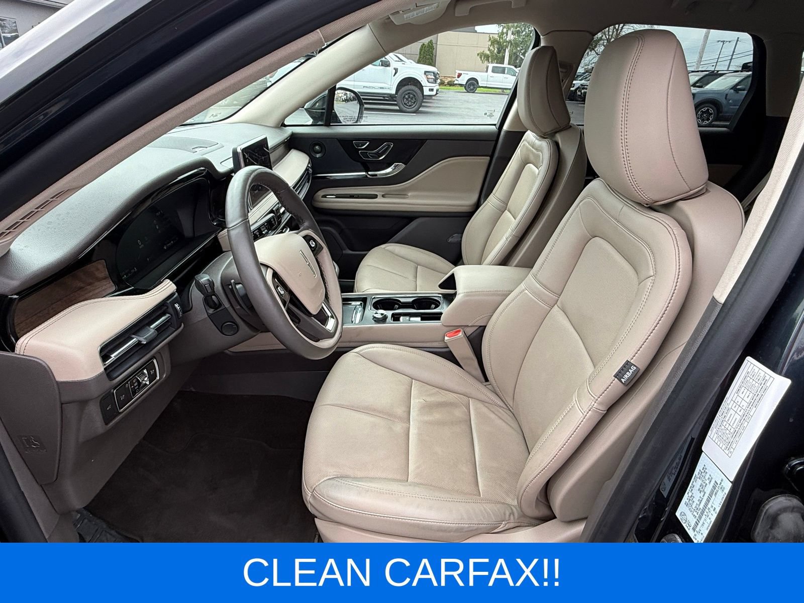 Used 2022 Lincoln Corsair Reserve w/ Equipment Group 201A AWD/4WD image 13