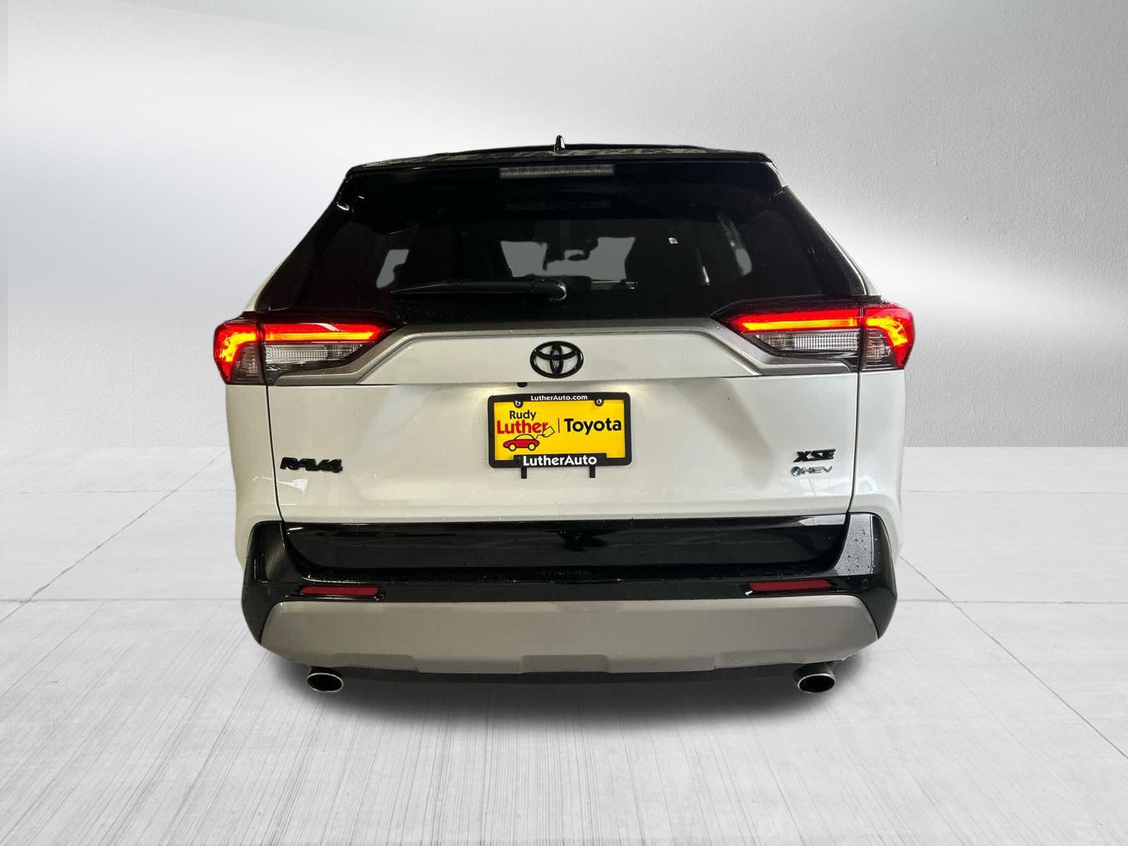 Certified 2025 Toyota RAV4 XSE w/ Advanced Technology Package AWD/4WD image 5