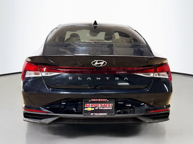 Used 2021 Hyundai Elantra SEL image 8