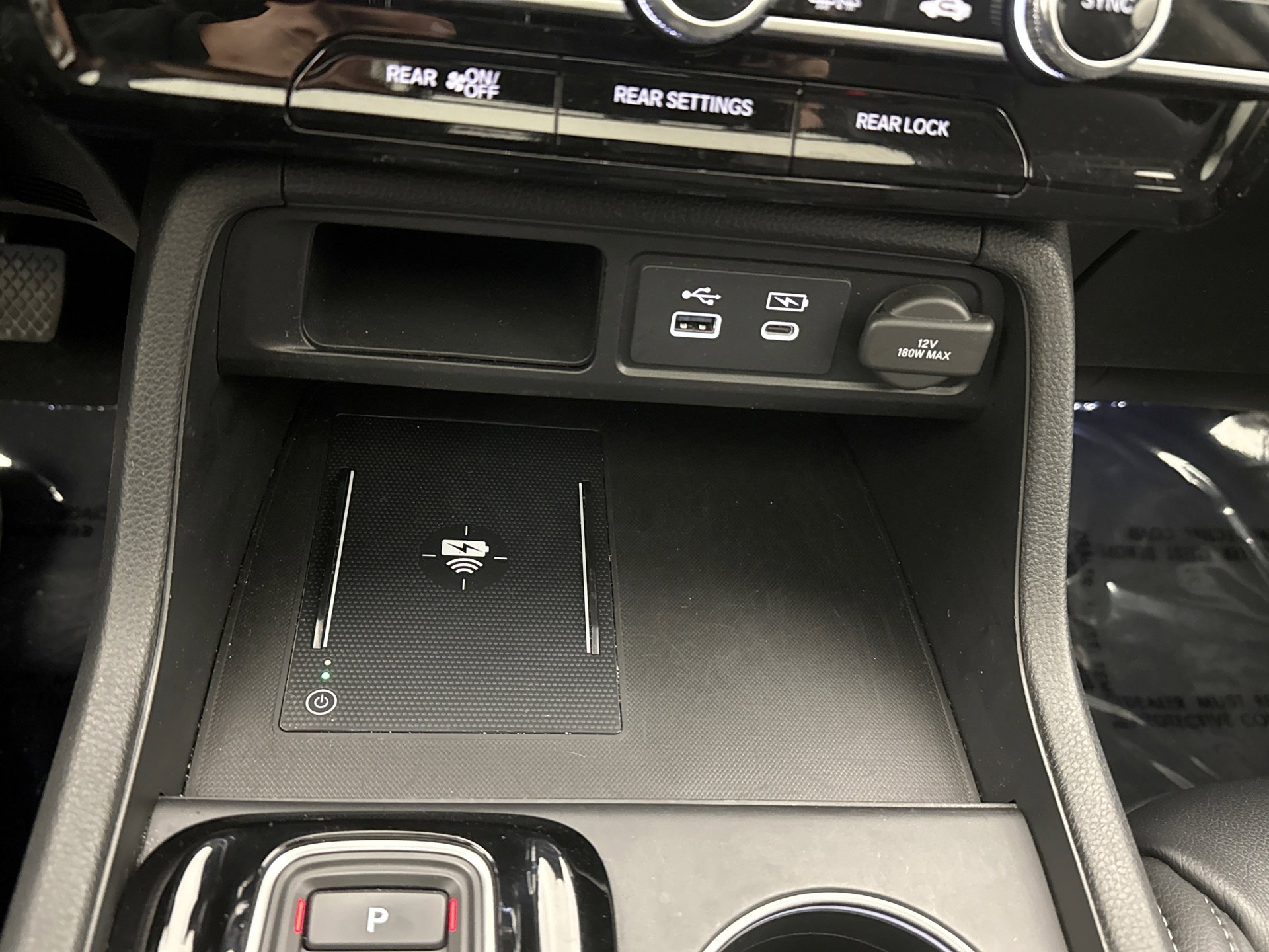 Used 2023 Honda Pilot Touring image 18