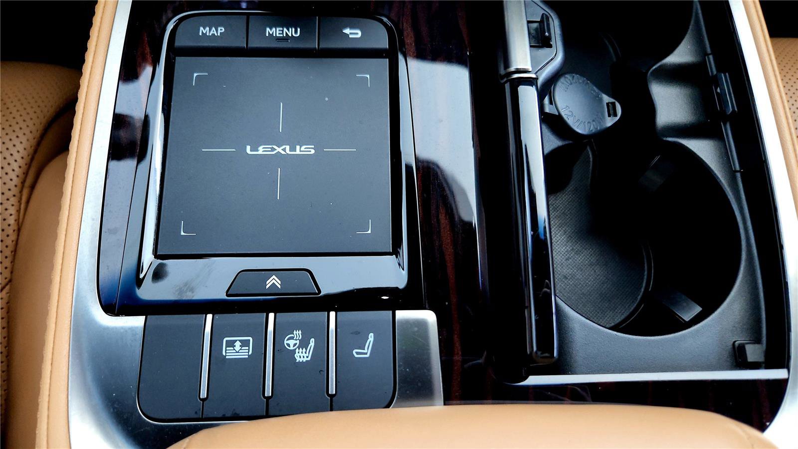 Used 2022 Lexus LS 500 AWD w/ Interior Upgrade Package image 34