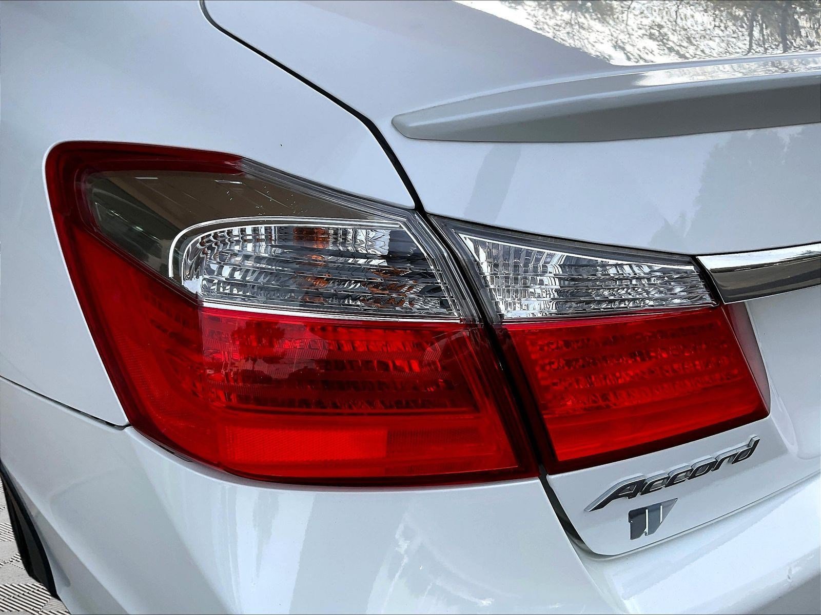 Used 2015 Honda Accord Sport image 22