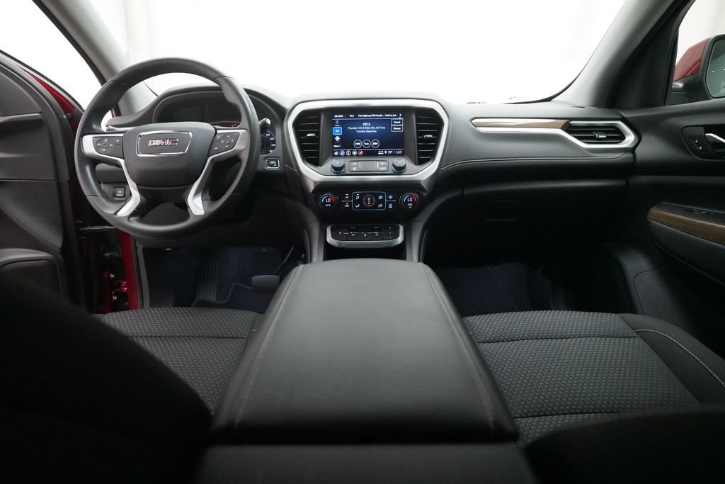 Used 2023 GMC Acadia SLE AWD/4WD image 5
